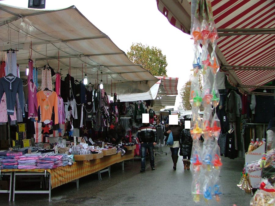 Il mercato comunale di Caivano